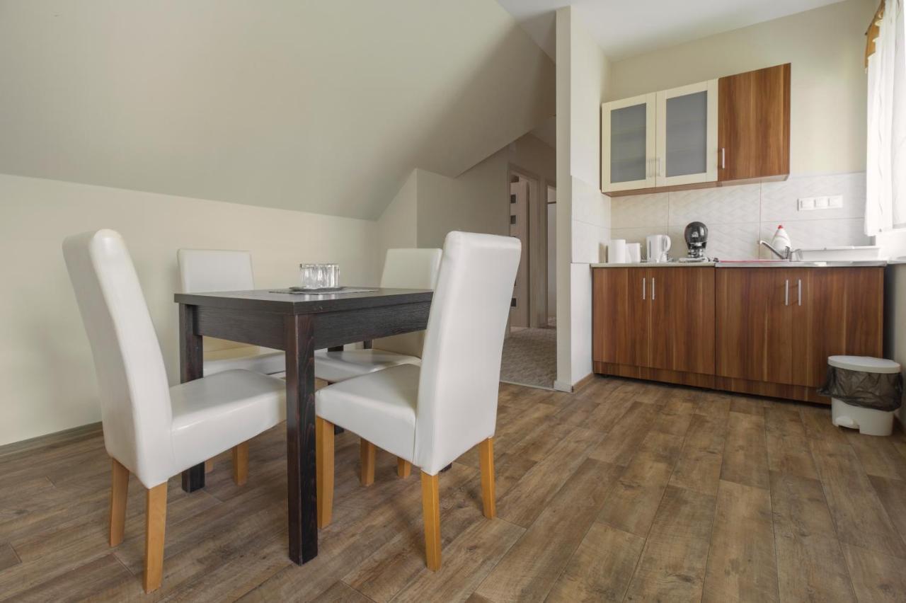 Ponty-Lak Panzio Guest House Dávod Екстериор снимка