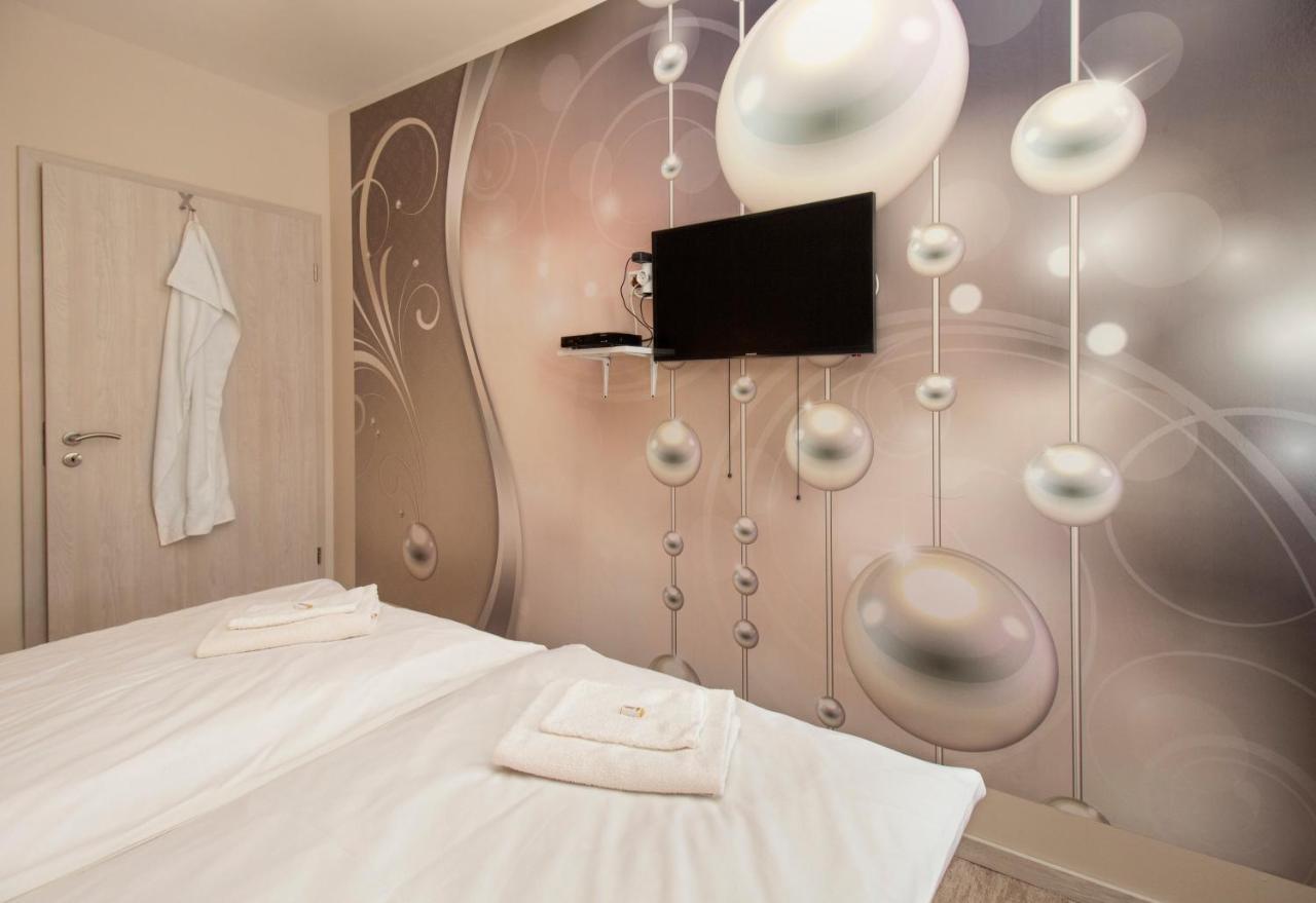 Ponty-Lak Panzio Guest House Dávod Екстериор снимка