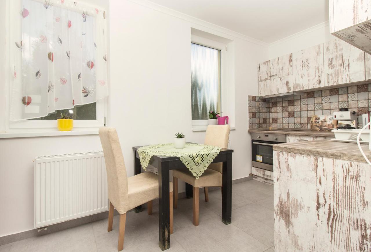 Ponty-Lak Panzio Guest House Dávod Екстериор снимка