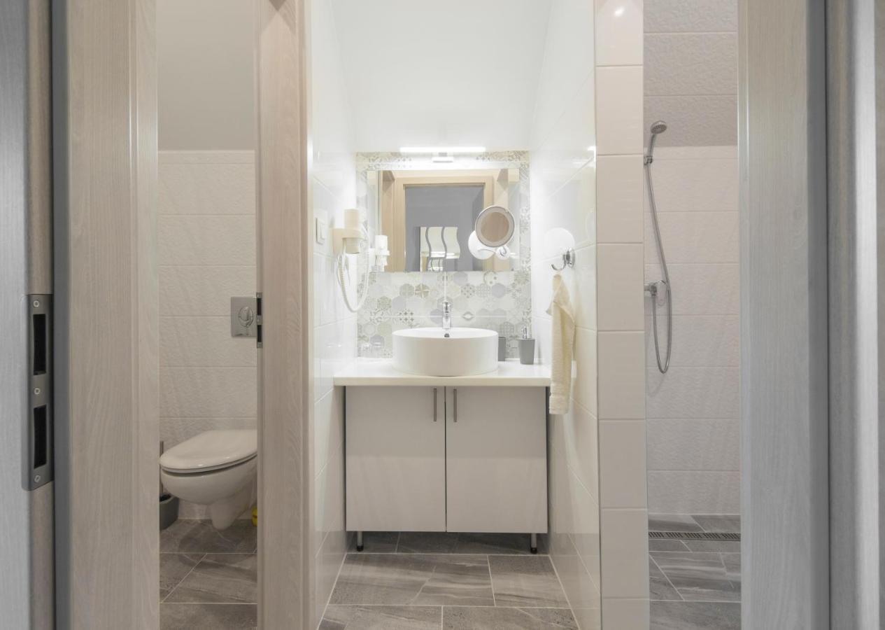 Ponty-Lak Panzio Guest House Dávod Екстериор снимка