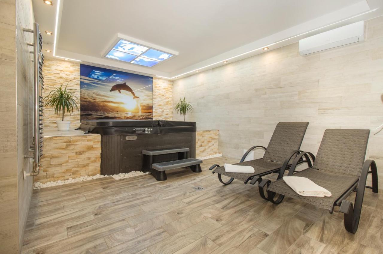 Ponty-Lak Panzio Guest House Dávod Екстериор снимка